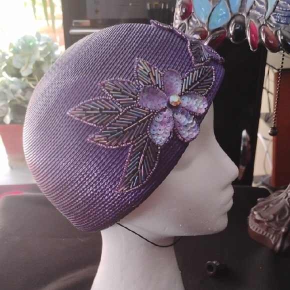 Elegant Purple Floral Women's Hat - Picture 2 of 4